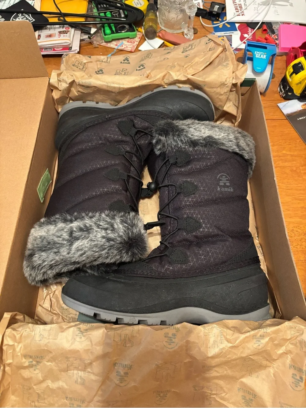 New Kamik Women's Momentum 2 Black Winter Boots NK2178-BLK Black Size 7 Fur Top